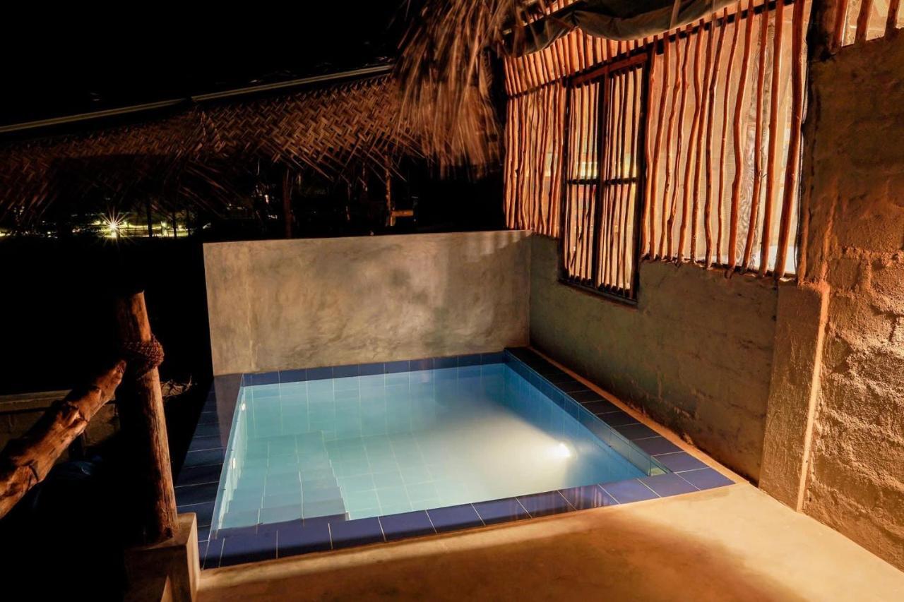 Raalmadu Wilpattu Hotel Achchamulai Exterior photo