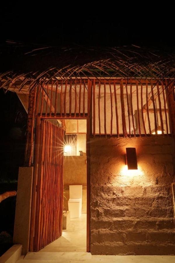 Raalmadu Wilpattu Hotel Achchamulai Exterior photo