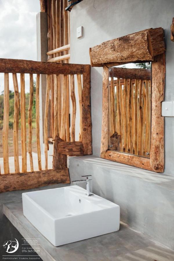 Raalmadu Wilpattu Hotel Achchamulai Exterior photo